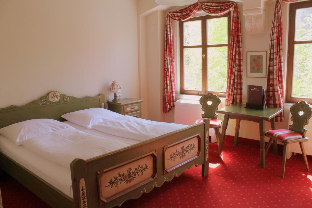 Hotel Burggartenpalais Ротенбург об дер Таубер Екстериор снимка