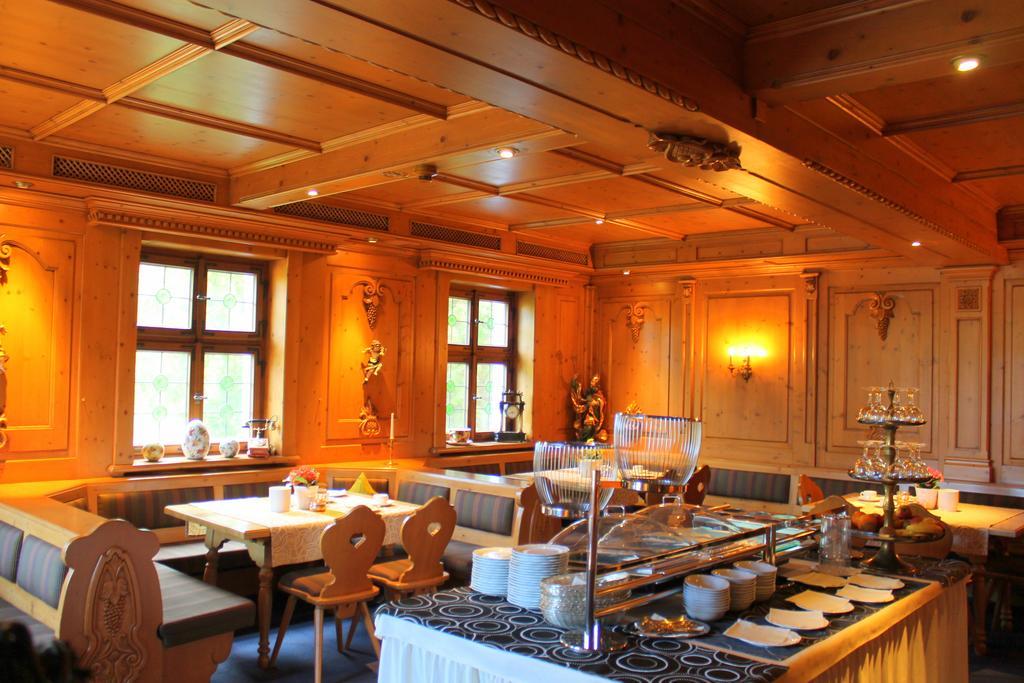 Hotel Burggartenpalais Ротенбург об дер Таубер Екстериор снимка