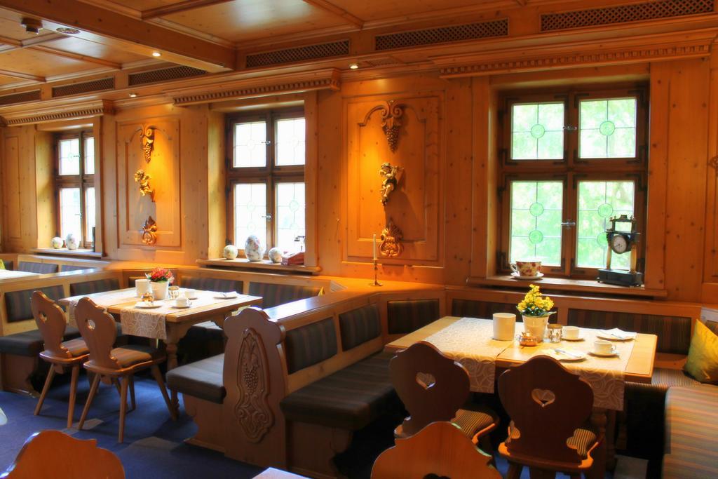 Hotel Burggartenpalais Ротенбург об дер Таубер Екстериор снимка