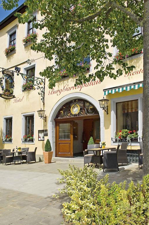 Hotel Burggartenpalais Ротенбург об дер Таубер Екстериор снимка